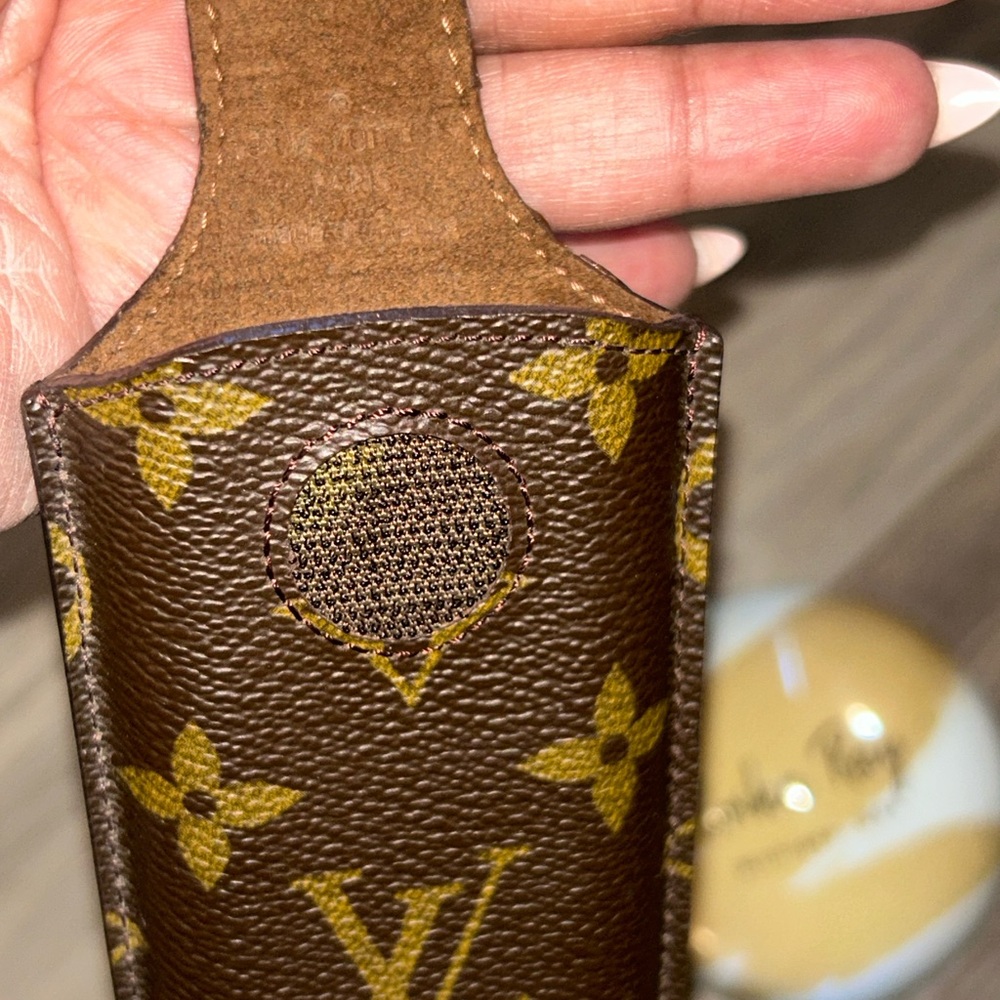 Louis Vuitton Monogram Phone‎ Case Holster - Picture 8 of 16